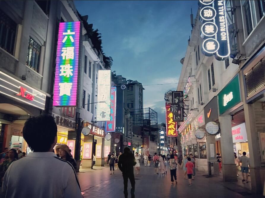 今天都没什么新闻好写啊！你们昨