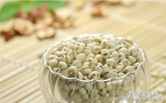 【养生口诀10则】 ①饱不洗头，饿不洗澡；②吃米带糠，吃菜带帮；③养生在动，养心