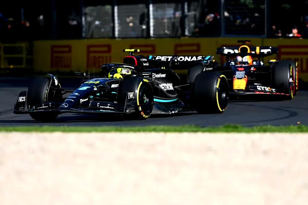 【F1|进步不大只是比法拉利快了一点点？梅赛德斯认为赛车进步不大】
  梅赛德斯