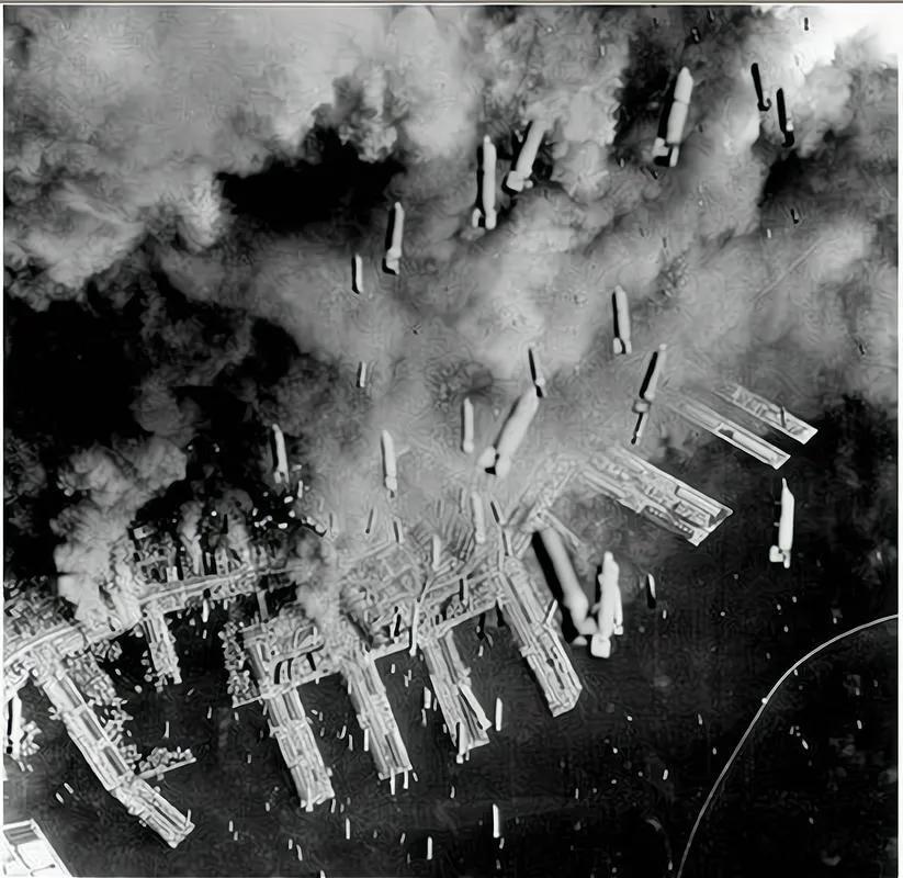 历史上的今天，东京的确很热！温度高达3000℃！

1945年3月10日美国陆军