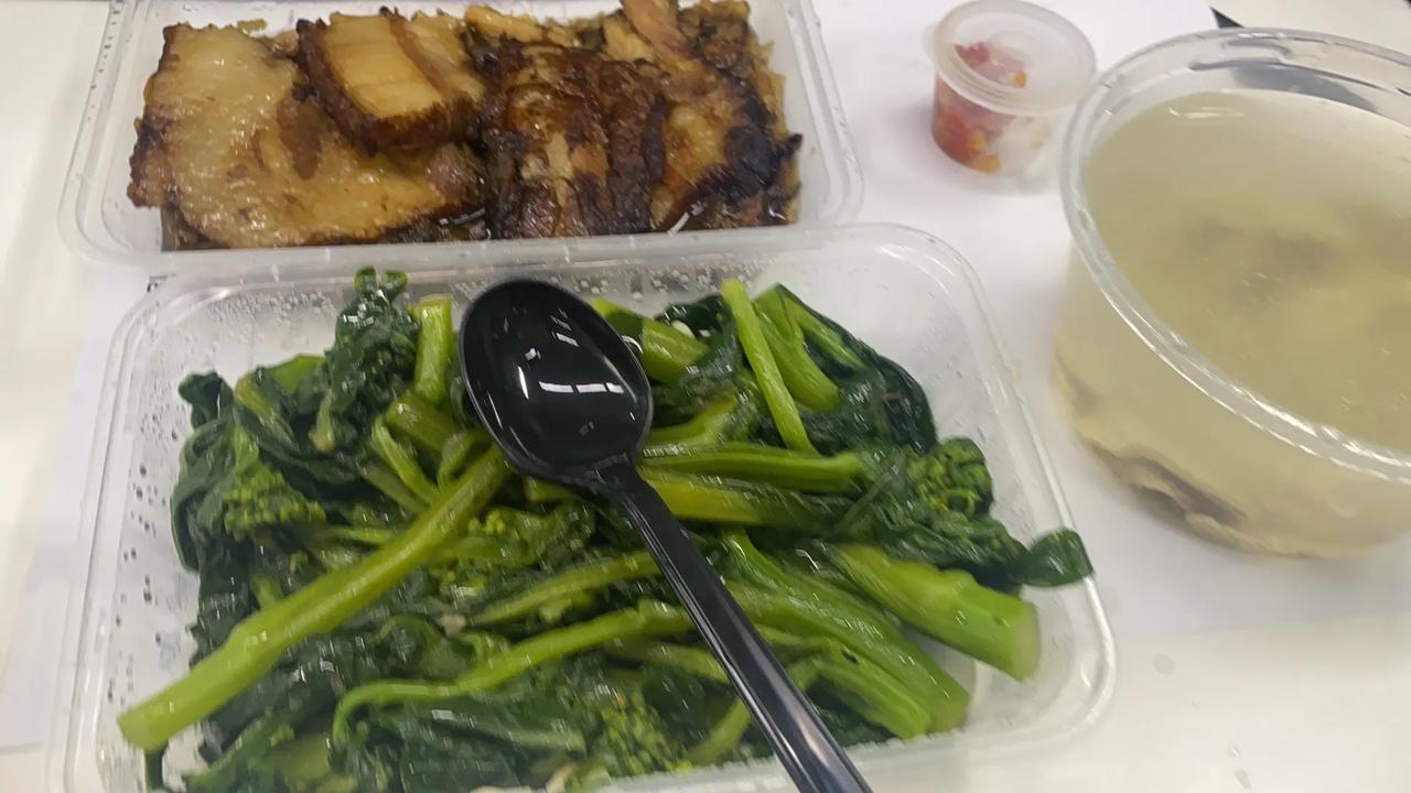 坐标广州，一个快餐套餐30块，打工人吃不起