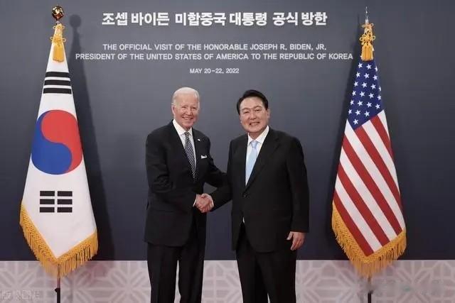 都说艺术来源于生活，但又高于生活，但韩国能拍出让美国驻韩国大使向韩国总统下跪就有