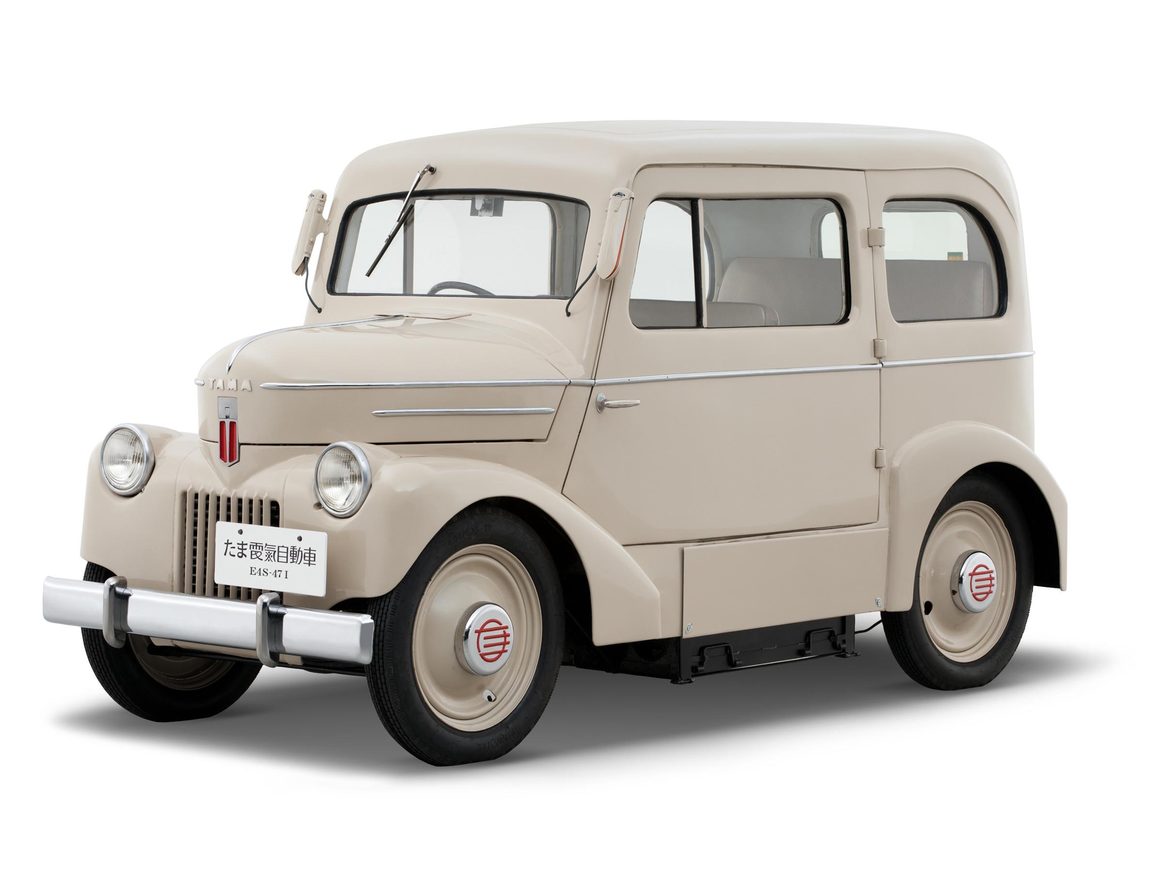 这辆汽车是日本造，而且是一台电动车，出品时间有点儿早——1947年，制造商是日本