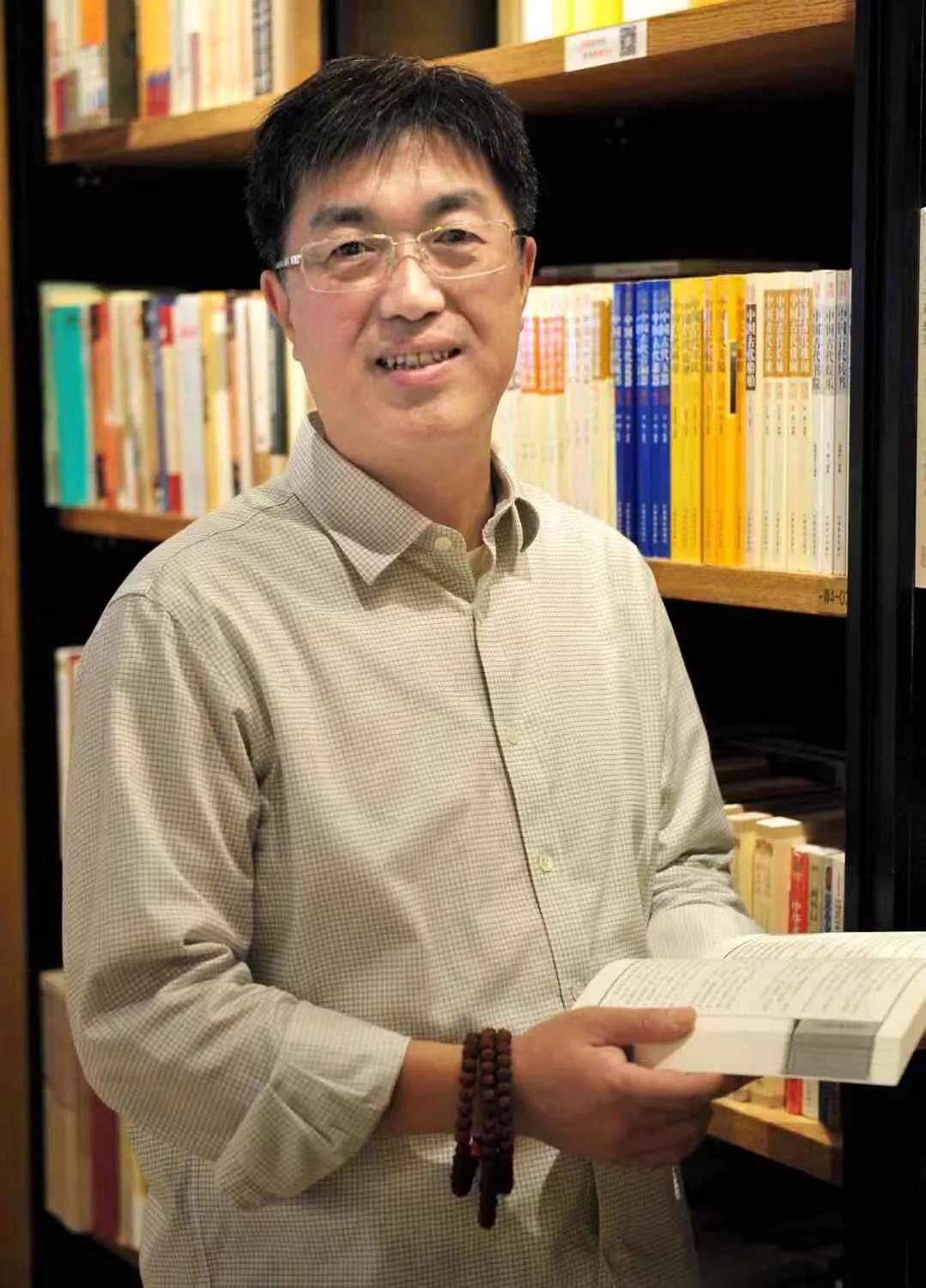 3月9日今晚19:30，“今日头条”同步直播观看。​喜欢杨军教授讲国学智慧的朋友