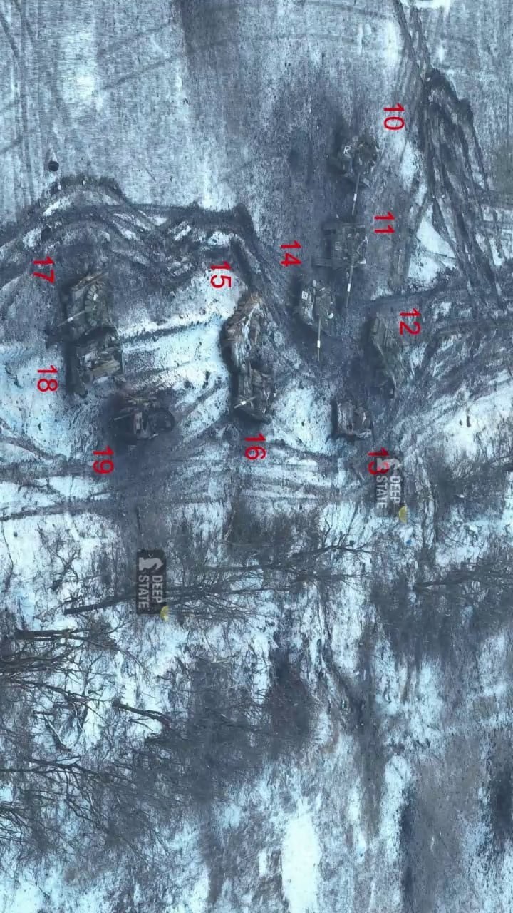 【顿巴斯，俄军装甲兵的坟场！】顿涅茨克城西，武赫莱达尔战场，俄军装甲兵损兵折将，