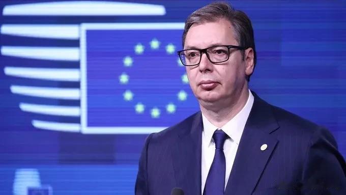 突发消息：Visegrád 24台最新报道，塞尔维亚总统亚历山大·武契奇表示，由