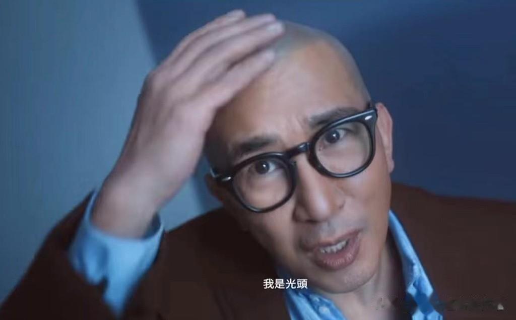 没想到小S在自己的婚姻里忍气吞声，却在别人的婚姻里上蹿下跳。 
继小S夸具俊晔有