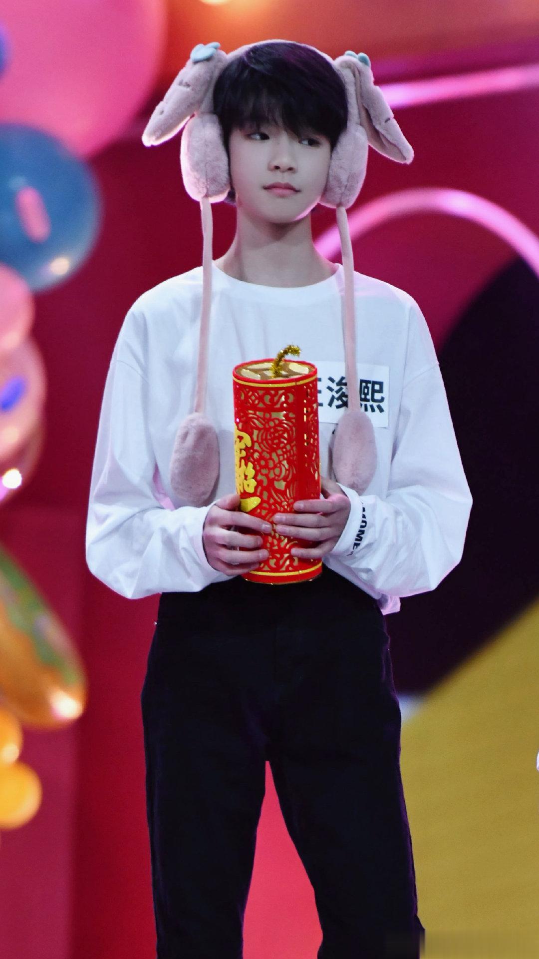 ✨ ✨爱你的时候我变成全世界最