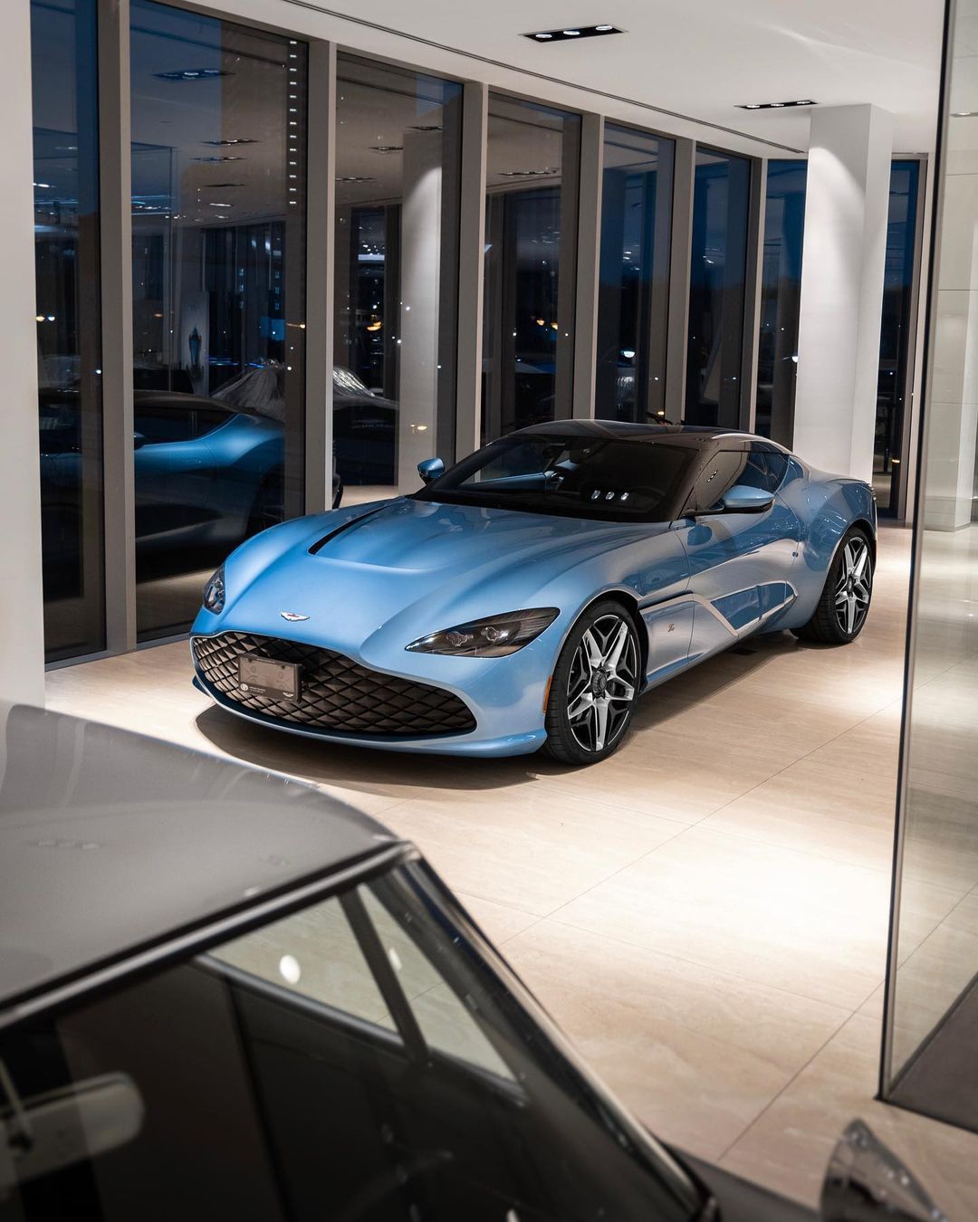 Astonmartin DBS