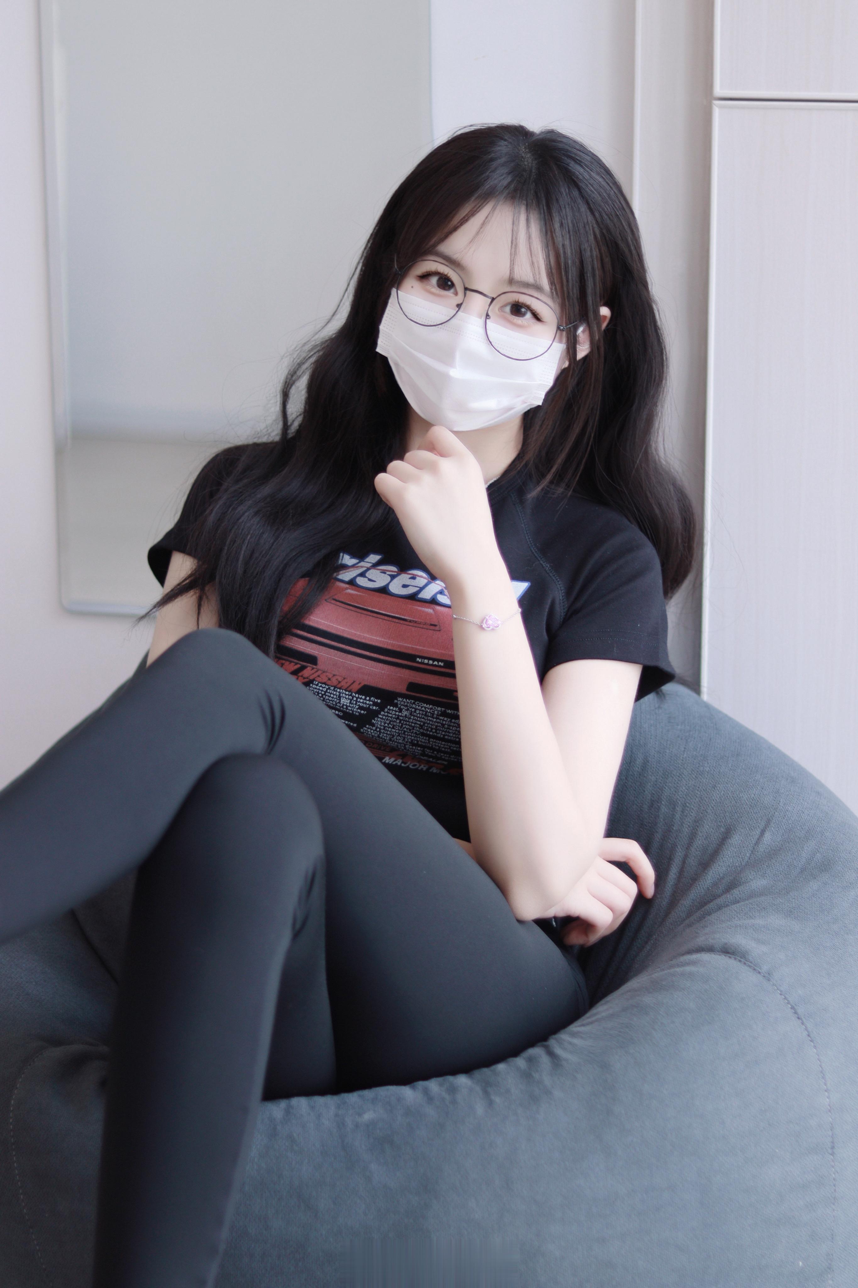 随机迷倒一位女大学生 ​​​