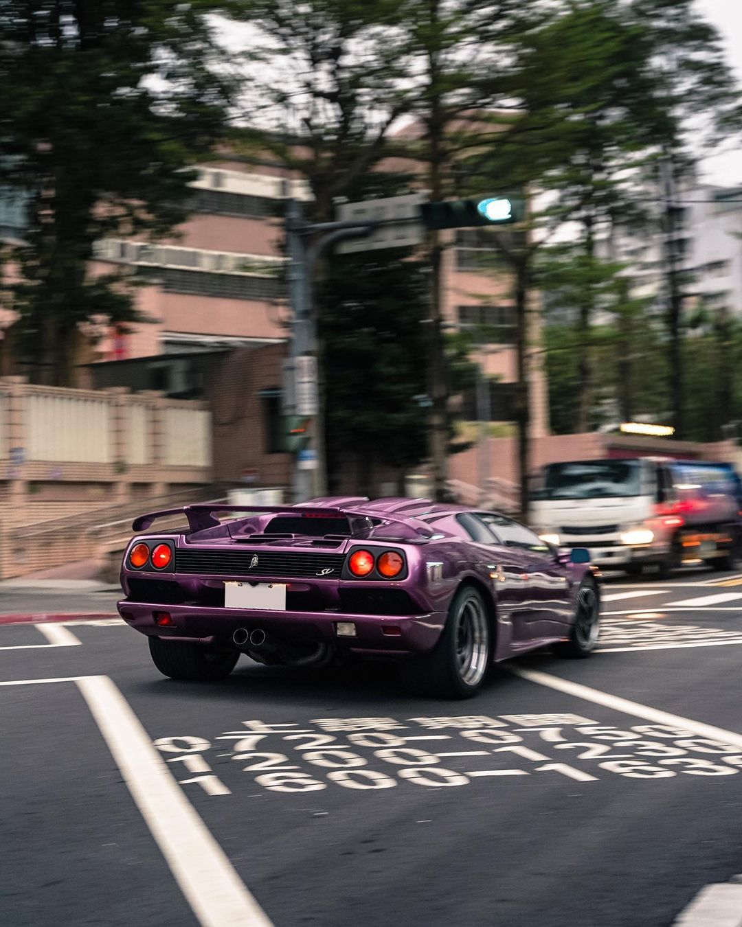 tim.autos💜Viola SE30 Lamborghini Diablo