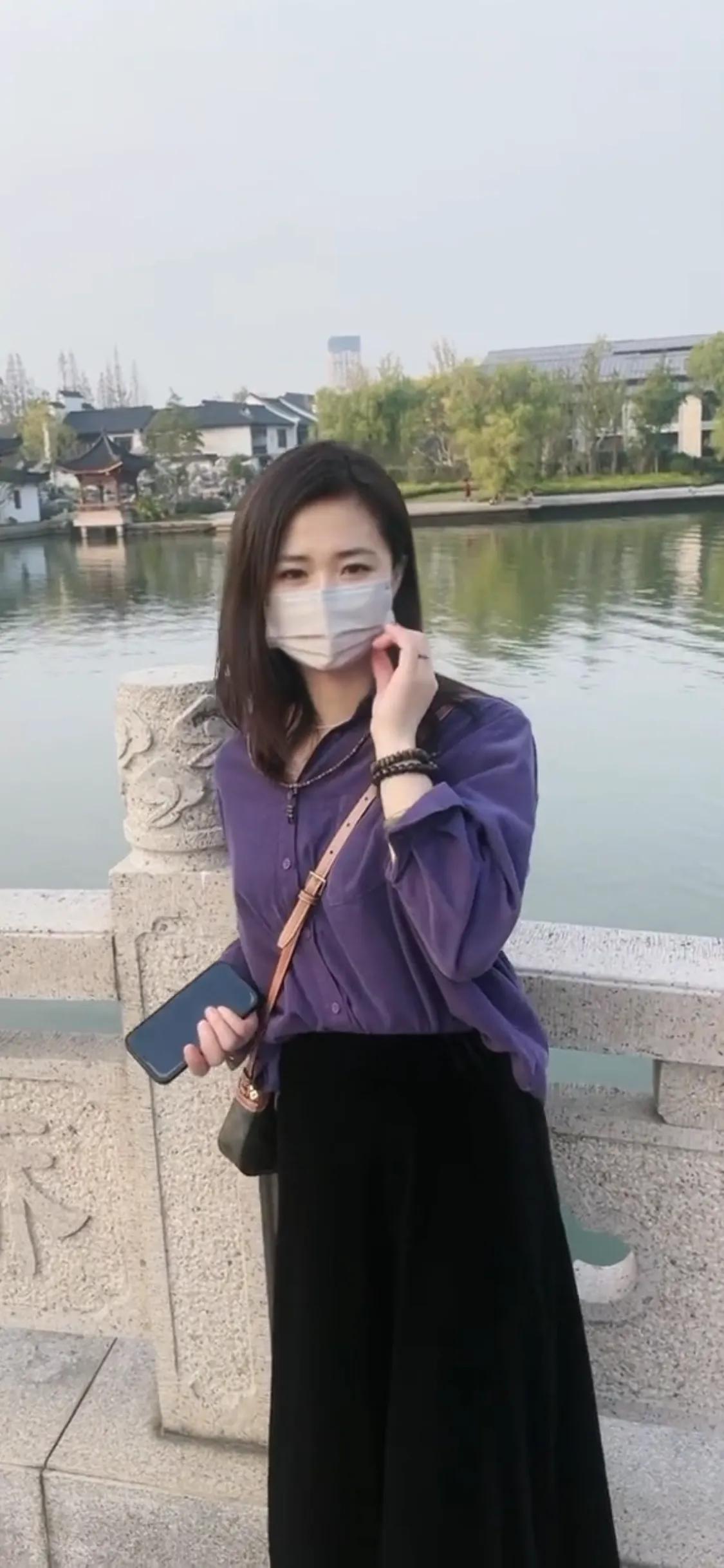 人人都在关注身体养身，但却忽略了情感上的养生。
其实一段让你舒服的关系，一个让你