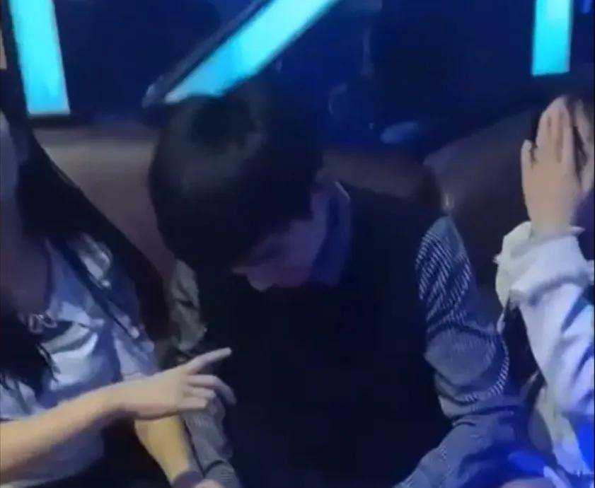 三观尽毁，永利国际KTV四男六女不雅视频曝光，这十人已经无颜面对自己的家人和朋友
