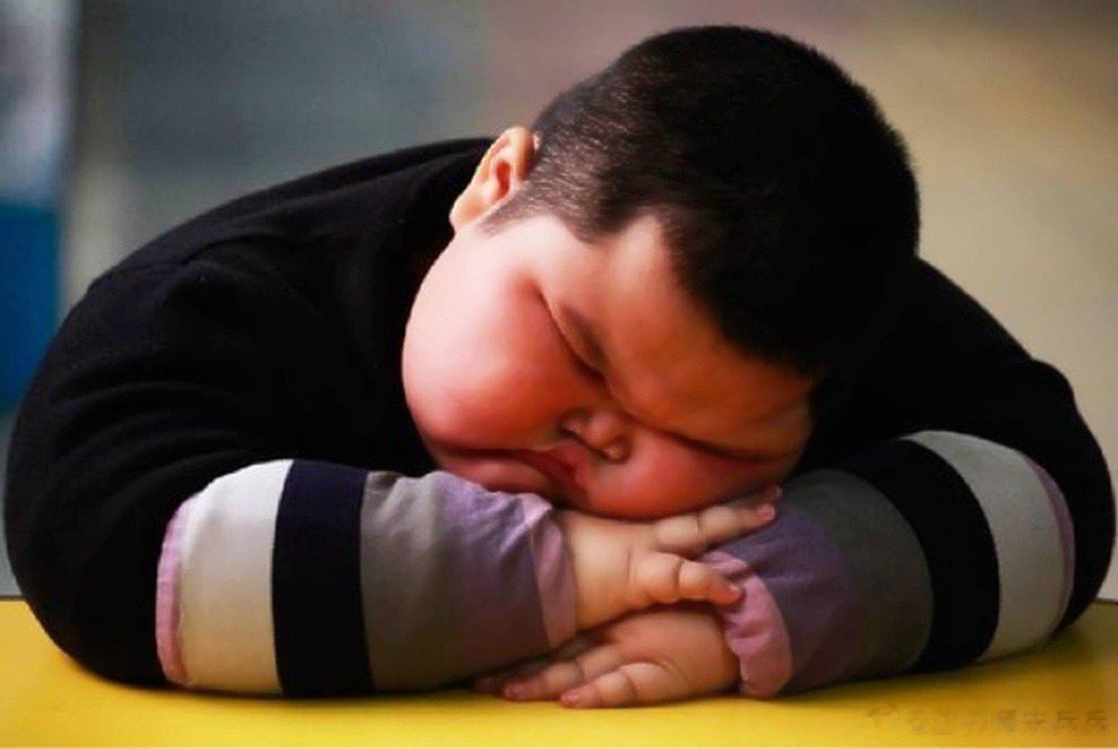 #杜华要把儿子送到黄奕家减肥##微博健康公开课##微博健康在关注# 儿童减重3大