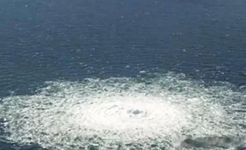 北溪管道被炸真相越闹越大，眼看无法收场，美媒突然爆出另一则猛料  

来源:海峡