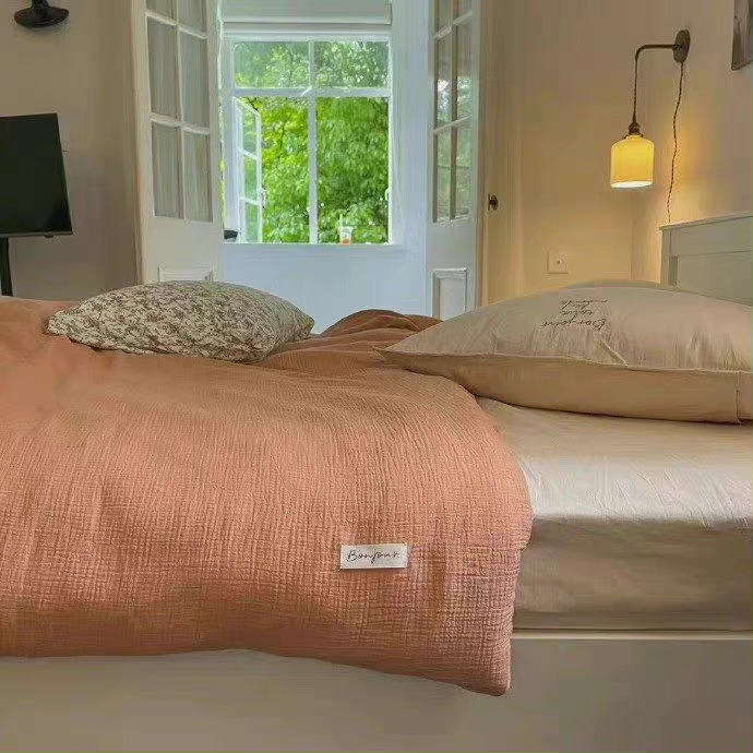  先讲对方想听的，再讲对方听的进的，再讲你该讲的，最后讲你想讲的。 ​​​