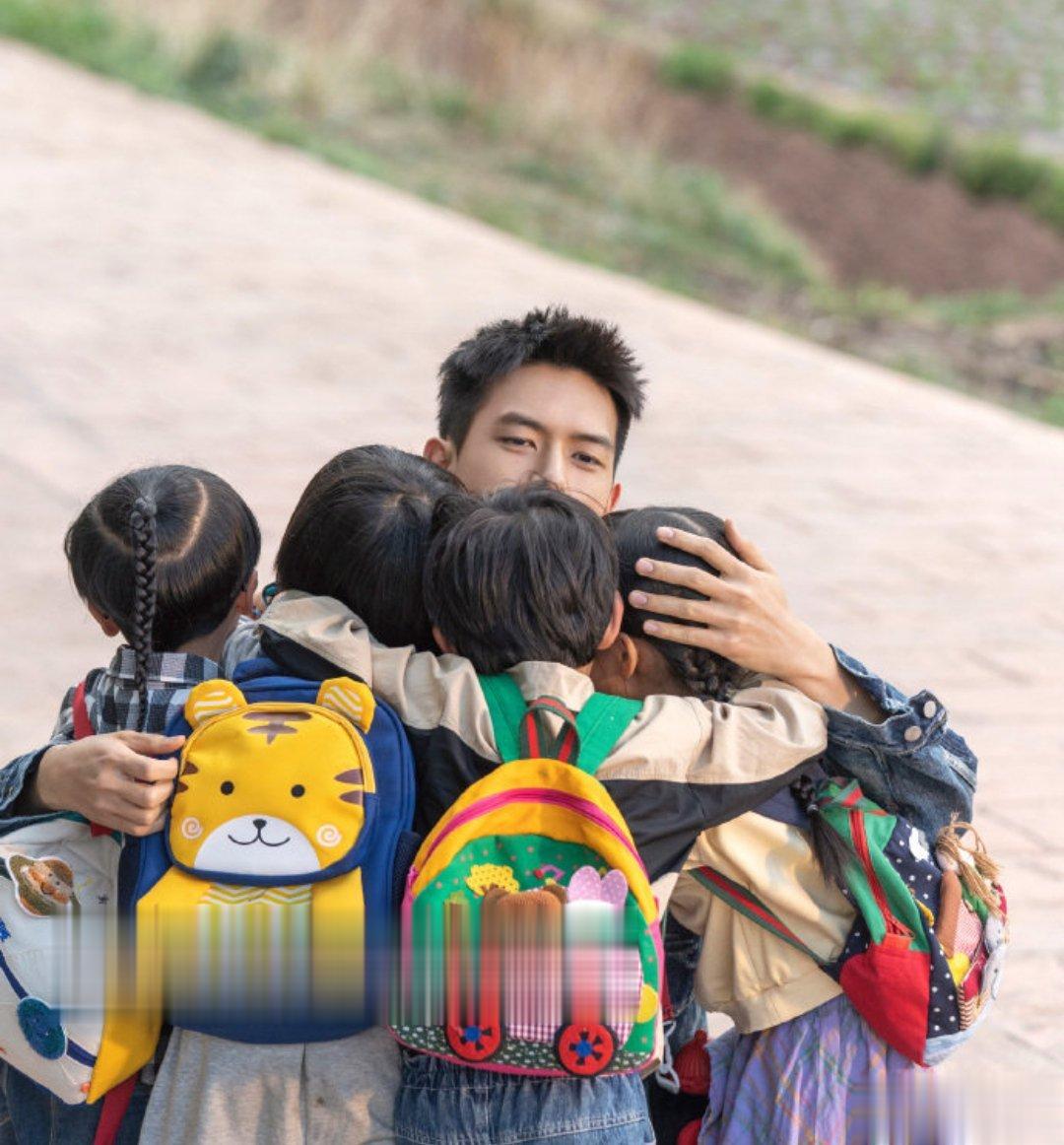 #为什么青少年越来越不快乐了#为什么不快乐呢？最近在看《去有风的地方》给我带来了
