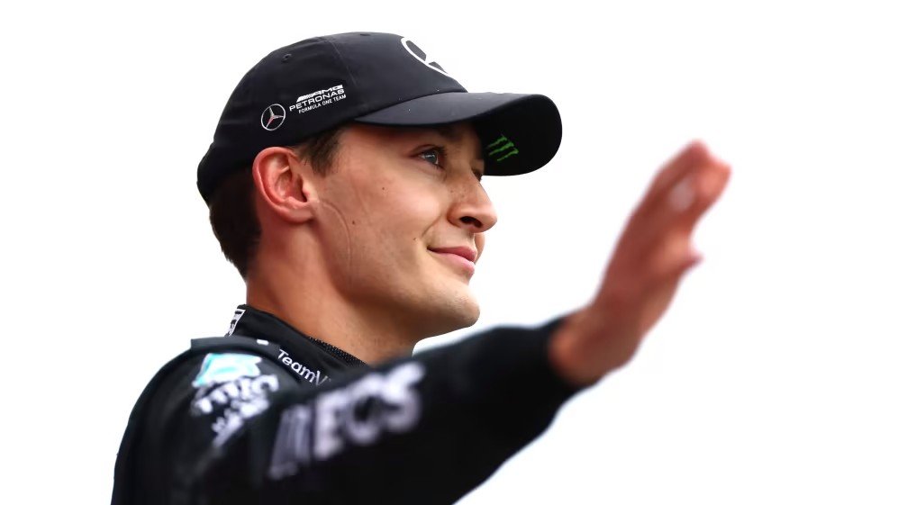 “我们必须为胜利而战”——拉赛尔和汉密尔顿在墨尔本排位赛赛后语录梅赛德斯车队的乔