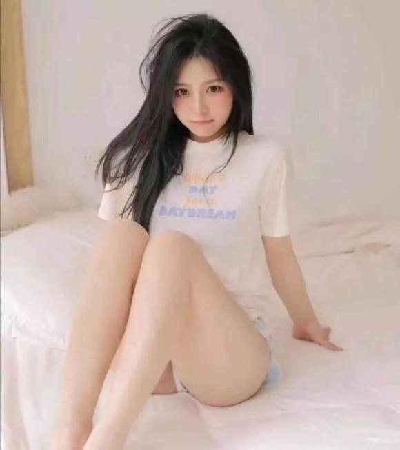 这是中村淳彦写的一个调查报告，记录了繁华之都东京的另一面，那就是女性生活的艰难。