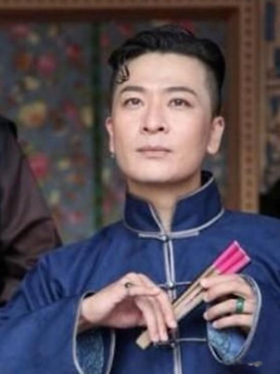 为了角色牺牲形象的男演员，张国荣的经典，王凯的最让人意想不到
提起演员于毅可能有