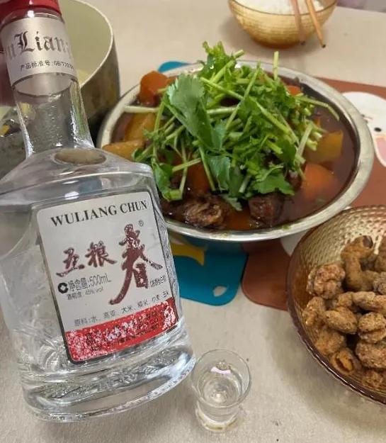 收入一般，想存一点酒慢慢喝，存什么酒好？这4款行家爱不释手

时代的快速发展，物