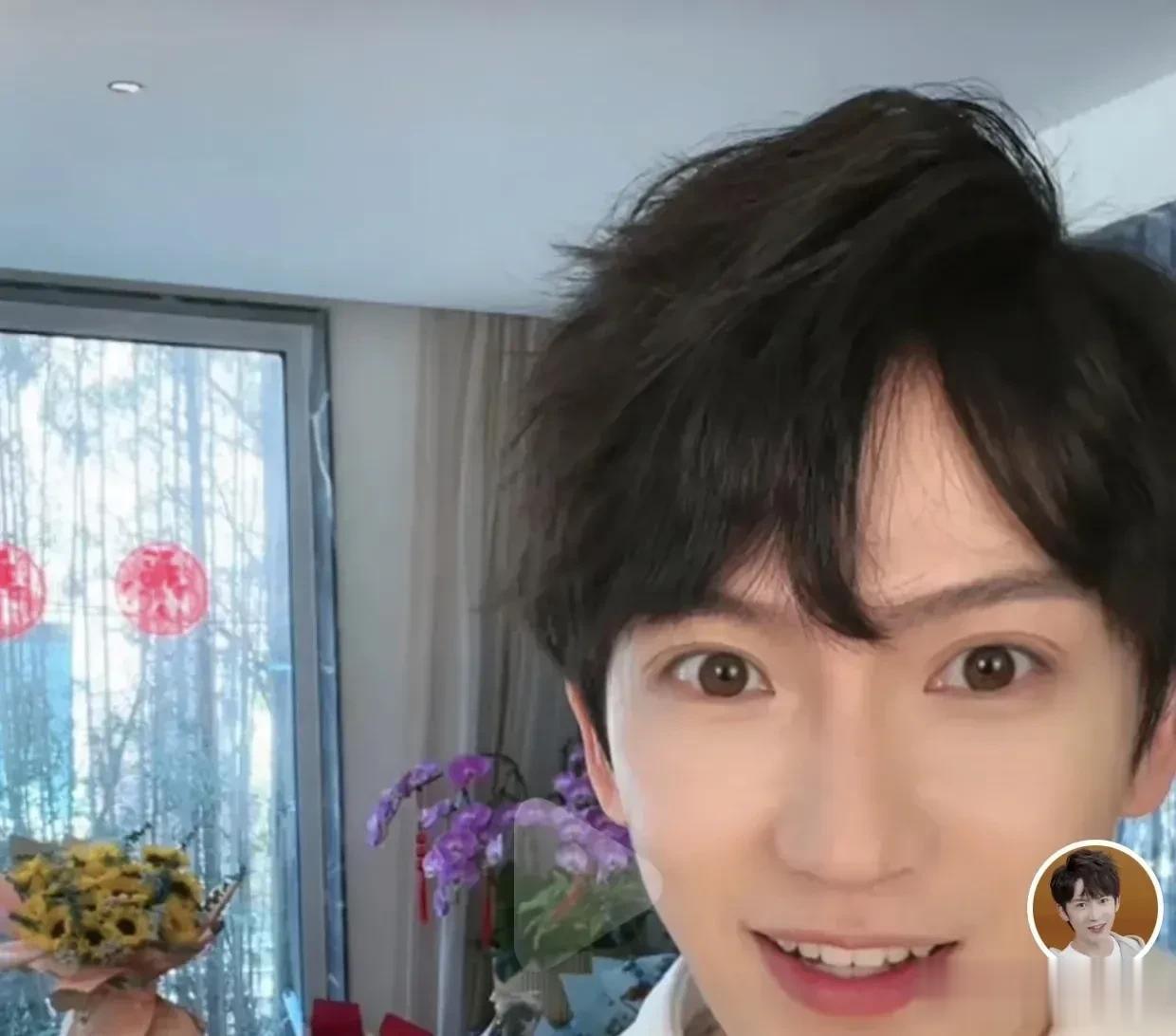 我真的觉得张兰大可不必这么整天整夜的直播，钱是赚不完的，每次深夜看见他团队的年轻