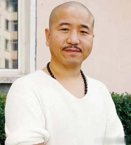 刘能的扮演者王小利，被网友问是不是殿堂级演员？
可能有些冒昧了，从来没想过用殿堂