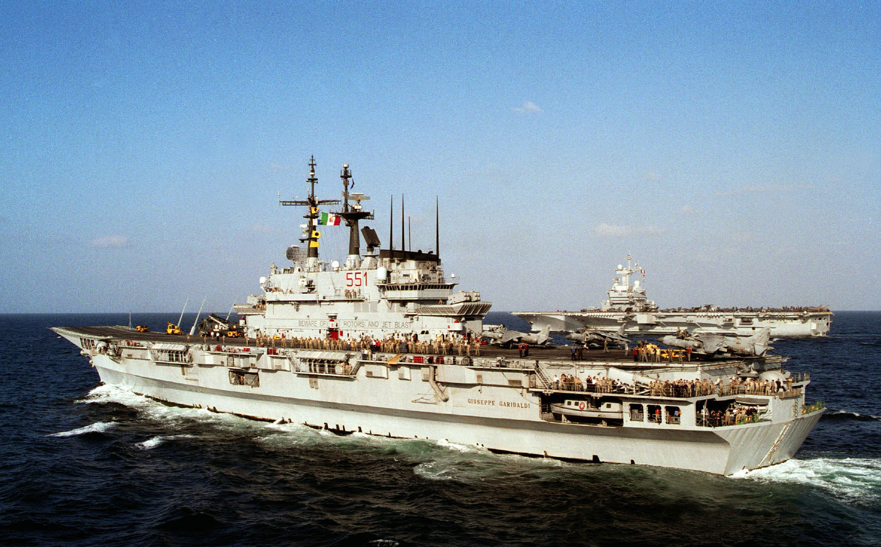 分享圖片：法國海軍“夏爾.戴高樂”號（Charles de Gaulle R91