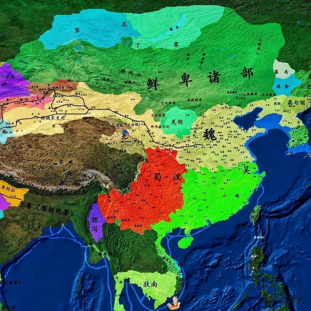 对比三国的实力，才知道诸葛亮多厉害。
汉朝天下十五州，曹魏得十个州，东吴有四个州