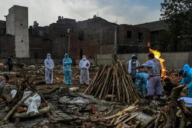 截止今天，美国因新冠死亡110