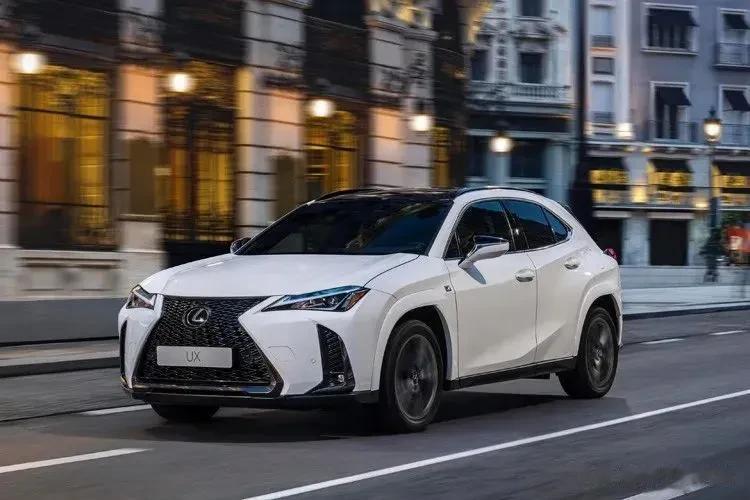 20-30W左右，合资豪华品牌，Q3、X2、UX、GLA、XC40，建议选哪款？