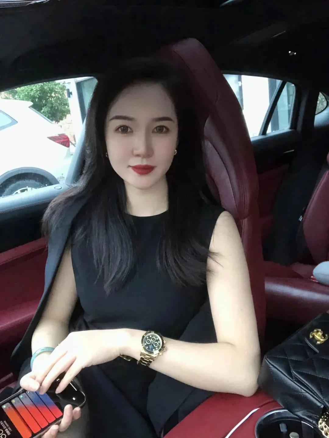 对于男同胞们来说，30岁的女人是不是更成熟有气质韵味呢？