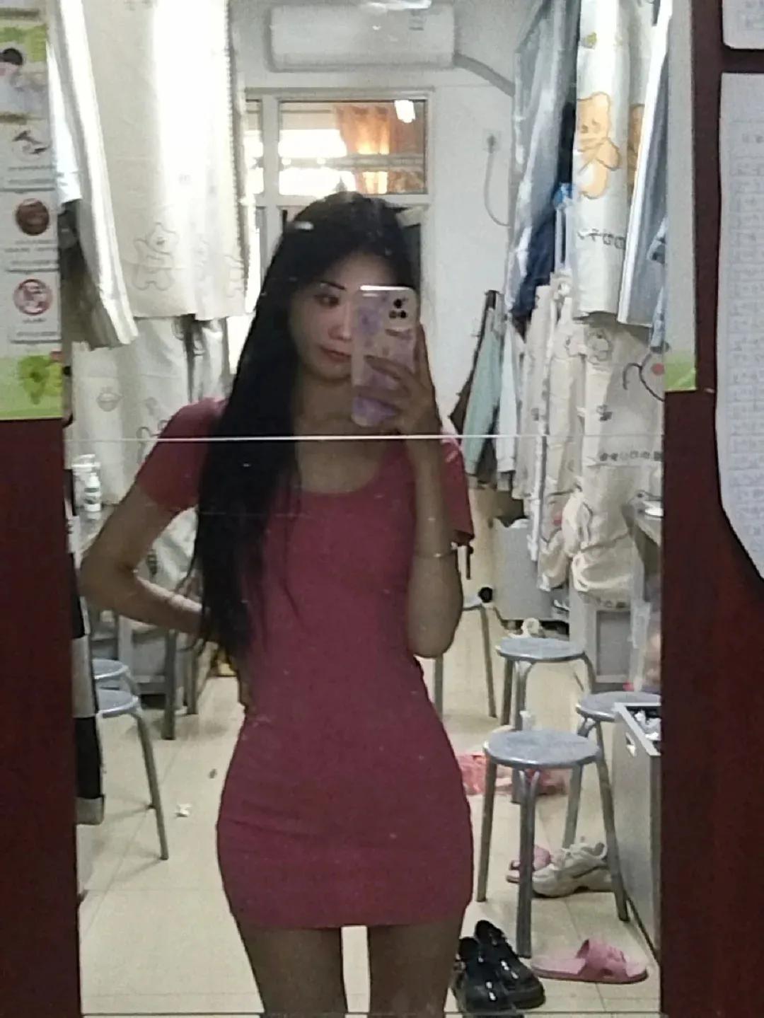 大学生活还是挺多姿多彩的呀[送心]