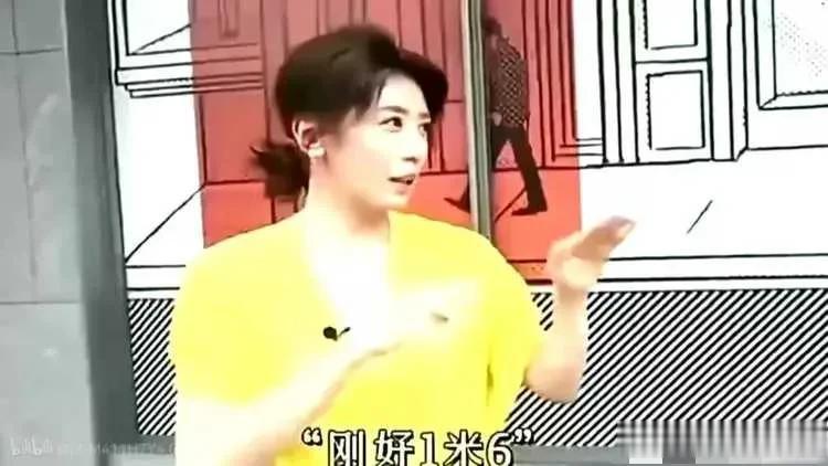 一次，鲁豫对贾静雯说“你真的很显高，我一直以为你有167、168的样子。”贾静雯