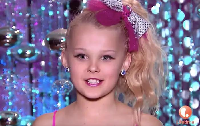 JoJo Siwa 在真人秀节