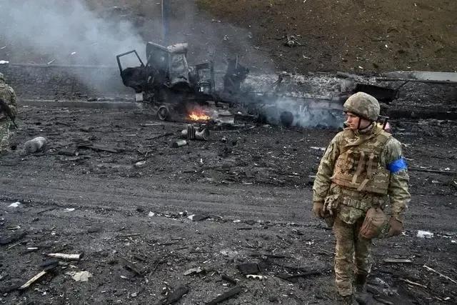  战争交战双方声明在法定节假日