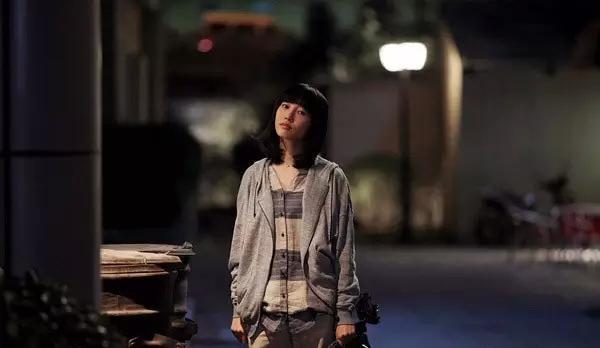 分手后最容易复合的黄金期——男人的“痛苦期”在分手后你整日以泪洗面，十分痛苦，而