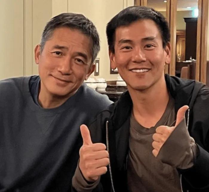 无戏可拍的彭于晏怎么变成这般模样了呢？
从顶流一夜之间毫无预兆的消失，曾经的性感