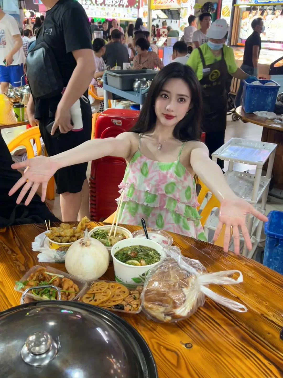 孟姐虽不火，但是美是真的美啊