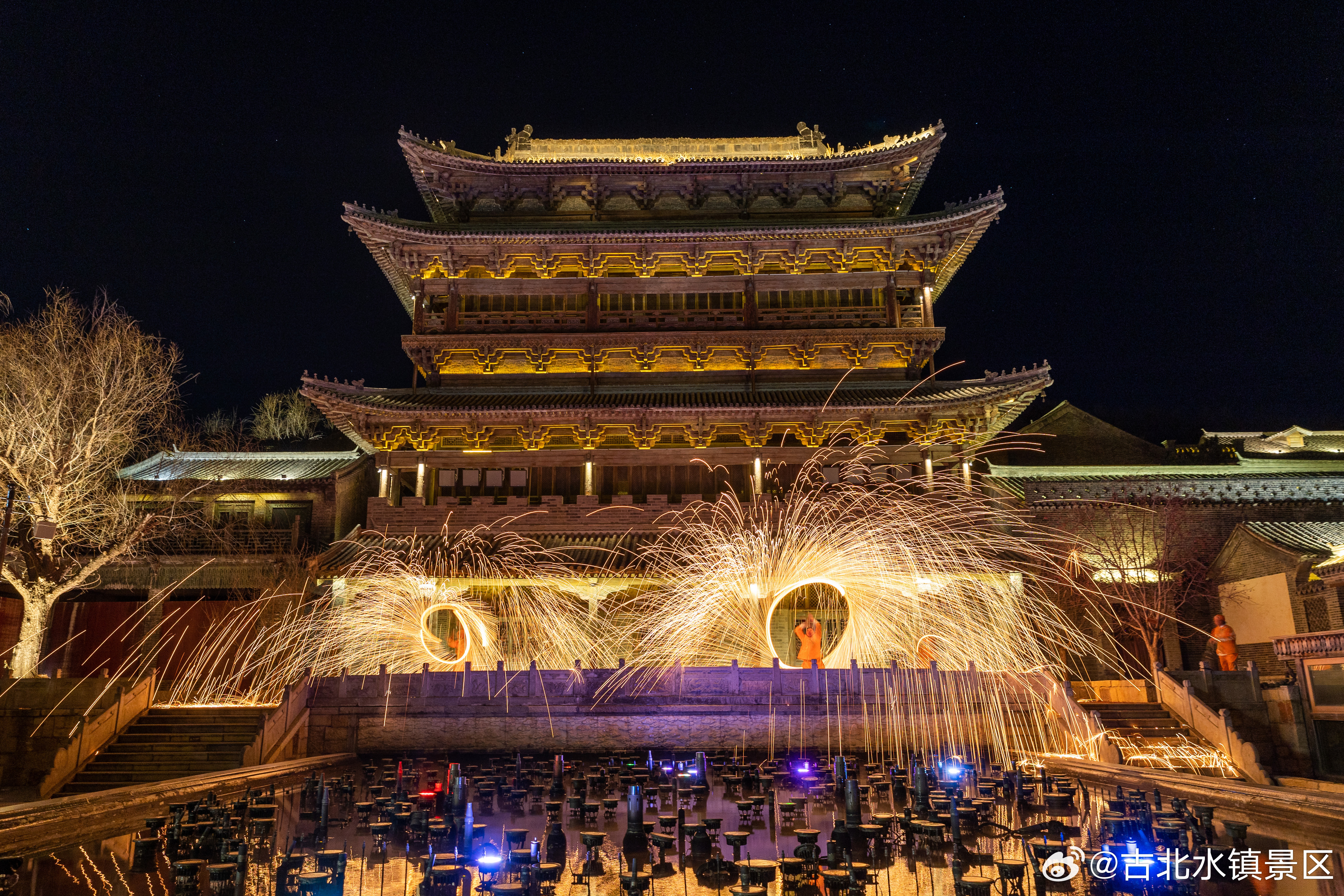 夜色漫过窗台，喧嚣渐渐退潮愿你卸下所有角色，只做那个可以安心睡去的自己晚安，宝子