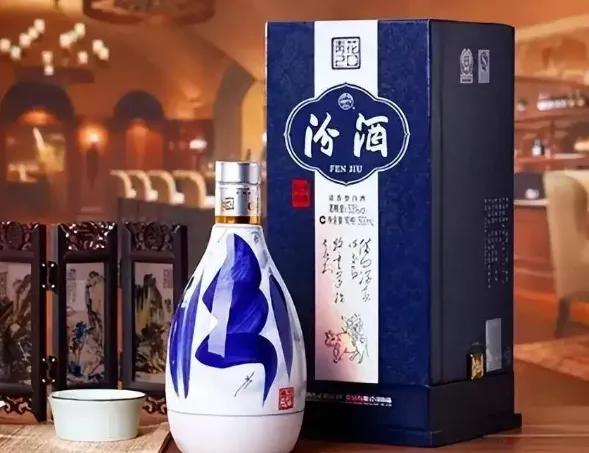 揭秘！年入百万的大佬在家不喝“茅五泸”，独爱这4款纯粮好酒，行家：太会喝了

第
