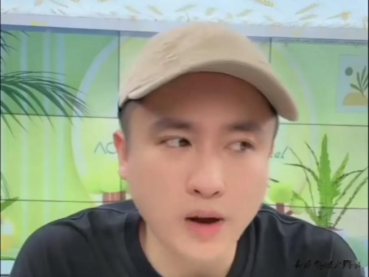 雪大心疼徒弟鹿 孩子挺苦从小没人管  非常讲义气
初瑞雪雪大评价唯一的徒弟鹿，你