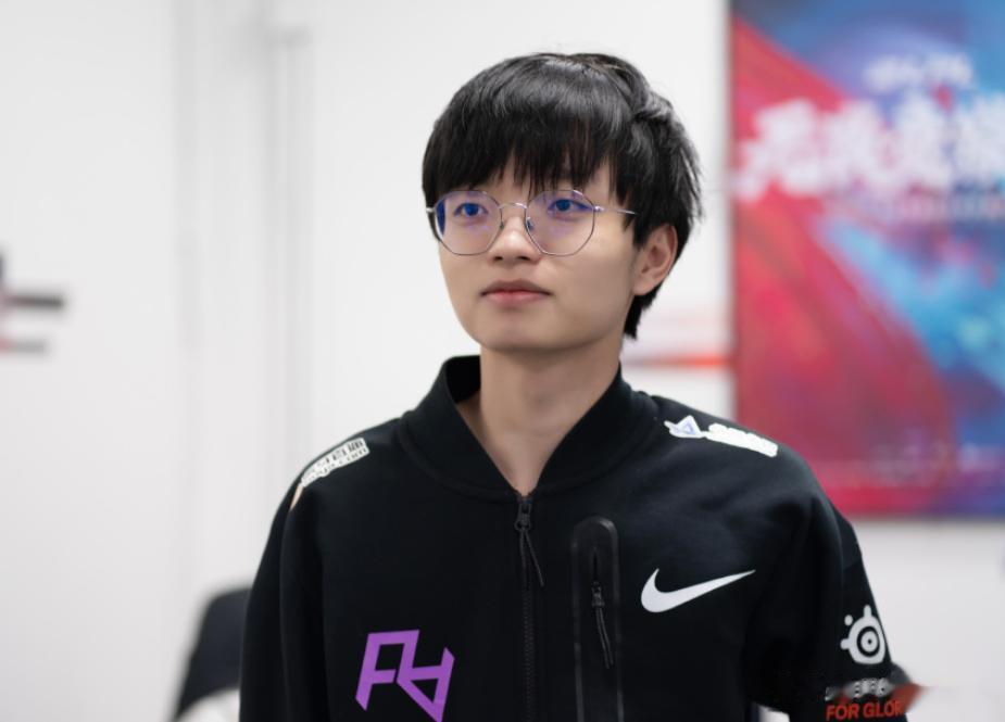 iboy真去送外卖了？晒出送外