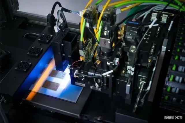 蛇吞象：年营收仅4400万美元的Nano Dimension公司，收购营收6.4
