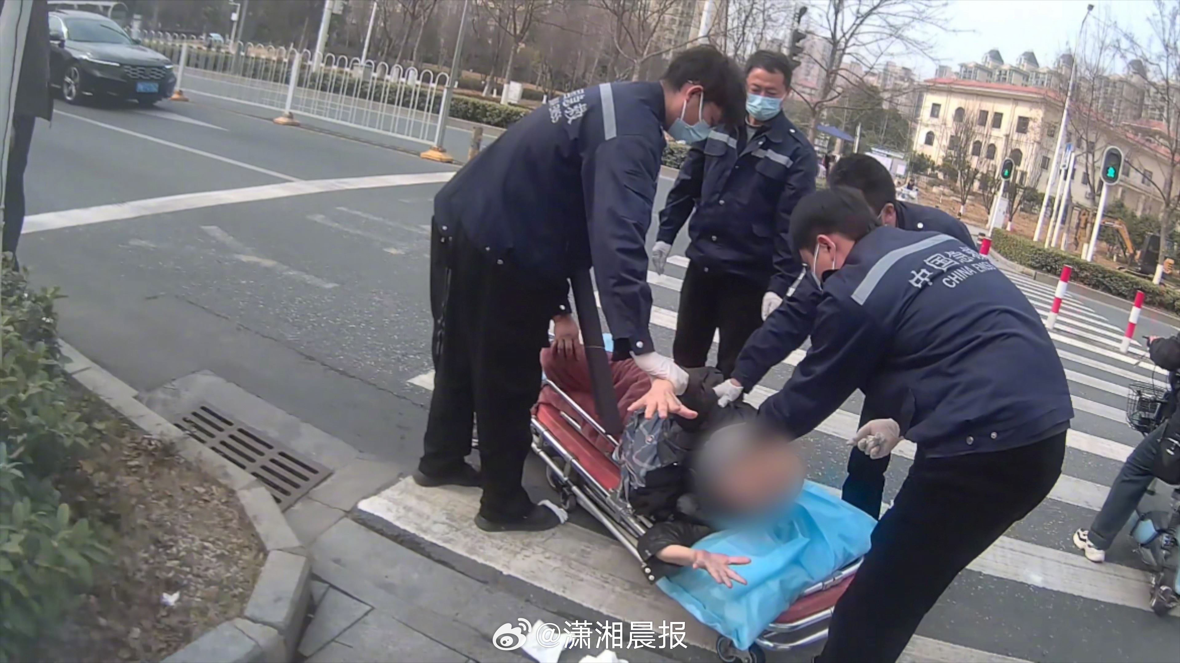 【#怒吼癌症妈妈碰瓷男子最新发声#：母亲第二次想讹人，“只是尽我的责任，没什么值