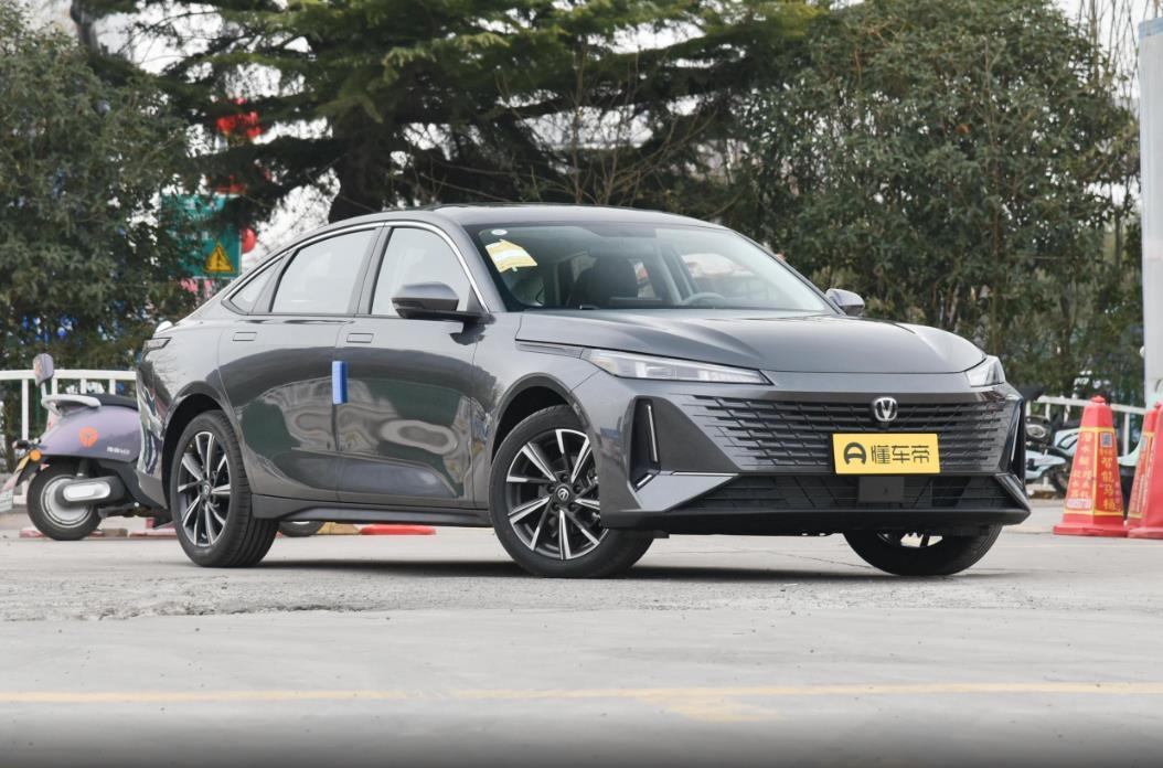 战斗已经打响，接下来怎么收场？就不是开第一枪的说了算。

特斯拉大幅降价，热销的