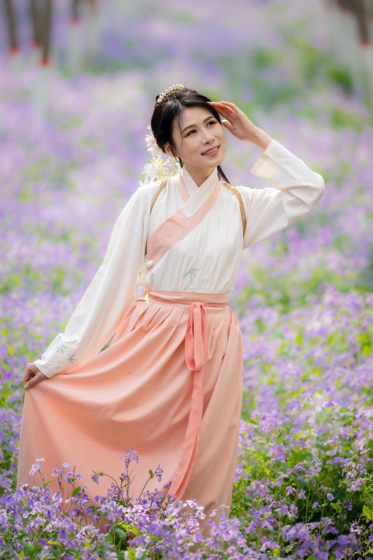【最美四月天】  