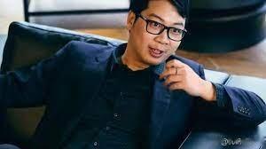 家族企业，最好交给职业经理人去管理。

杉杉控制权争夺战上演。90后郑驹接棒40