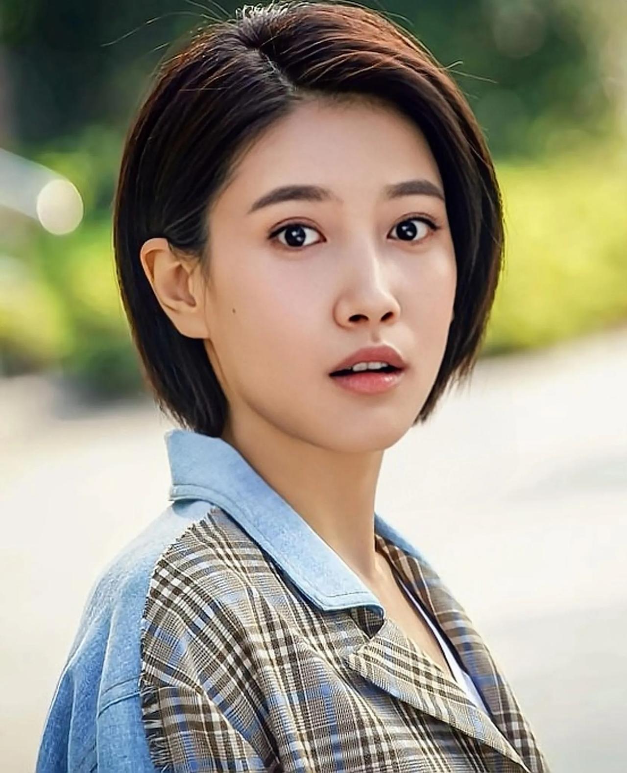 啜妮，1990年5月30日出生于北京市，中国内地影视女演员，毕业于北京电影学院表