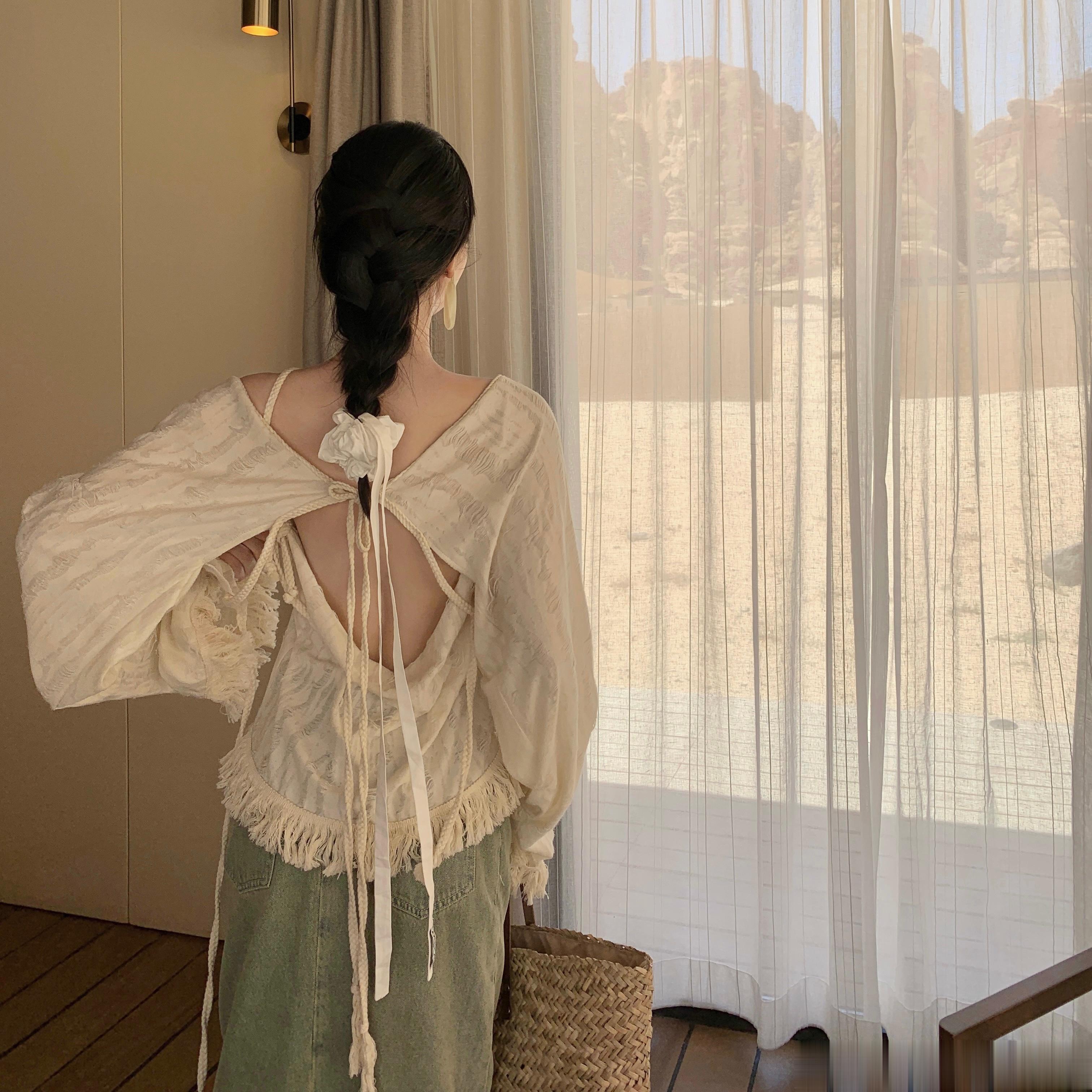 本期最重工梦中情衣 背心+短款小外套的设计  独家独家独家！本期设计感最绝的一款